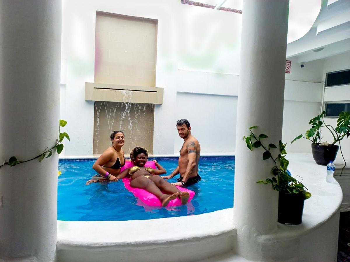 Lezzoto Hostel Boutique 2,5 Playa del Carmen Esterno foto