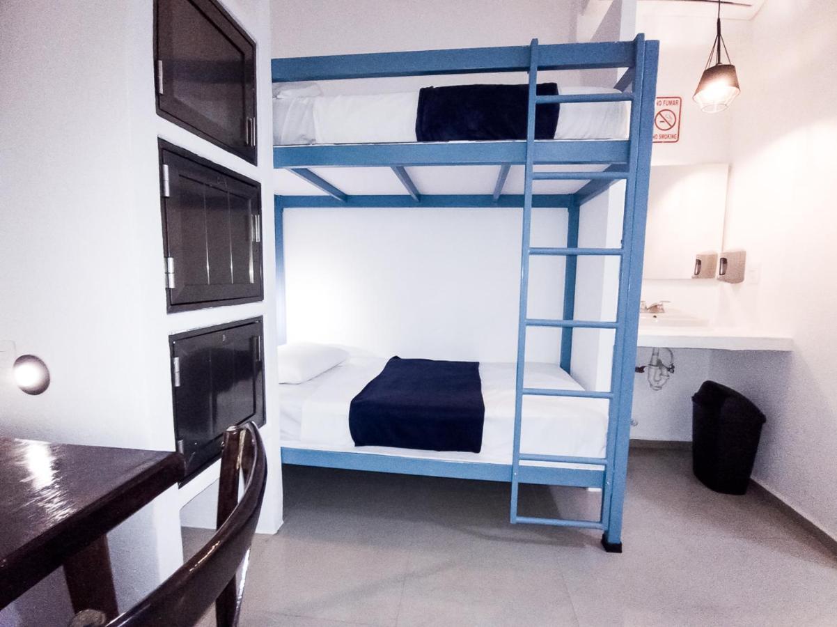 Lezzoto Hostel Boutique 2,5 Playa del Carmen Esterno foto